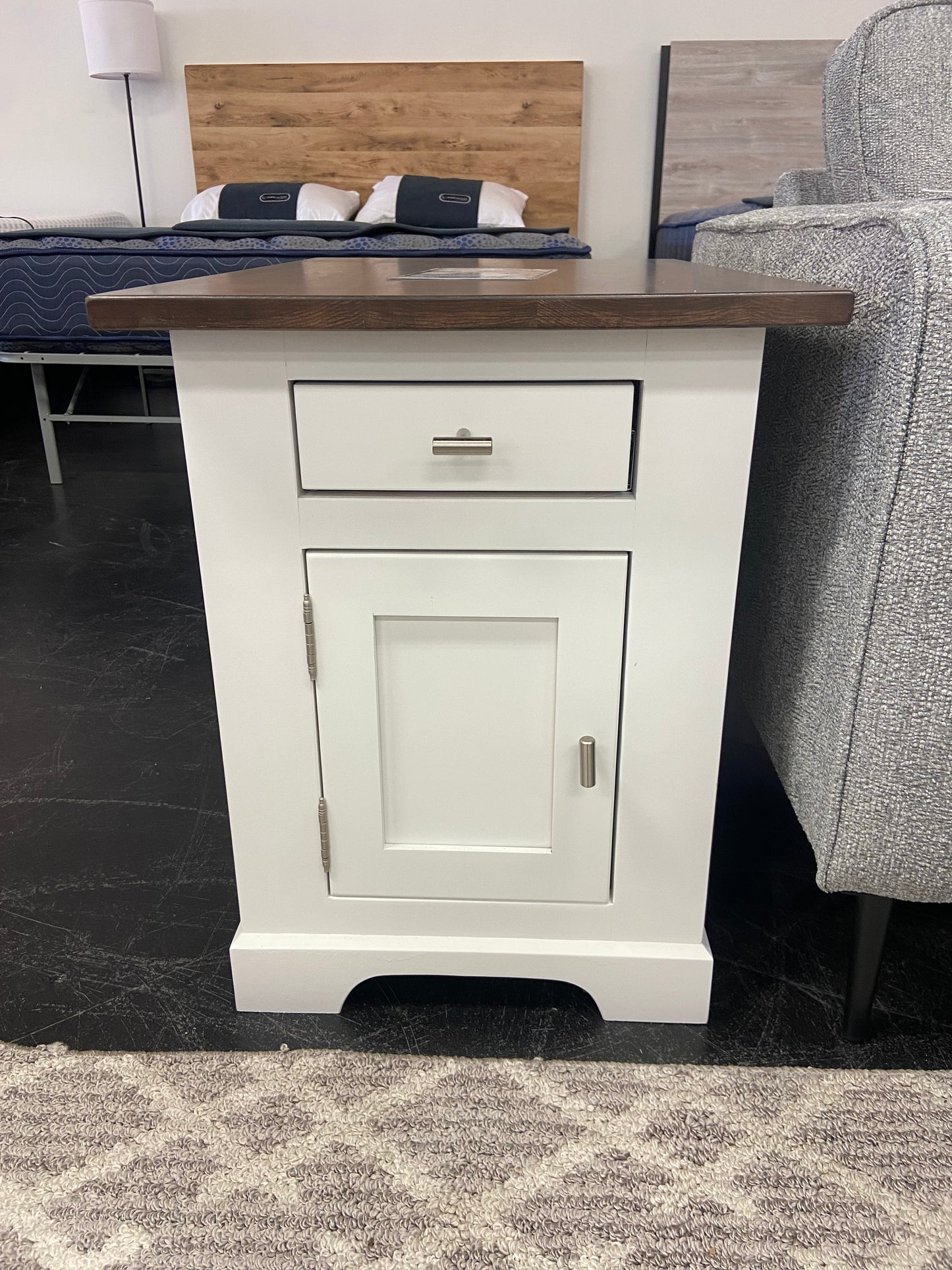 Modern Shaker End Table 100% Hardwood