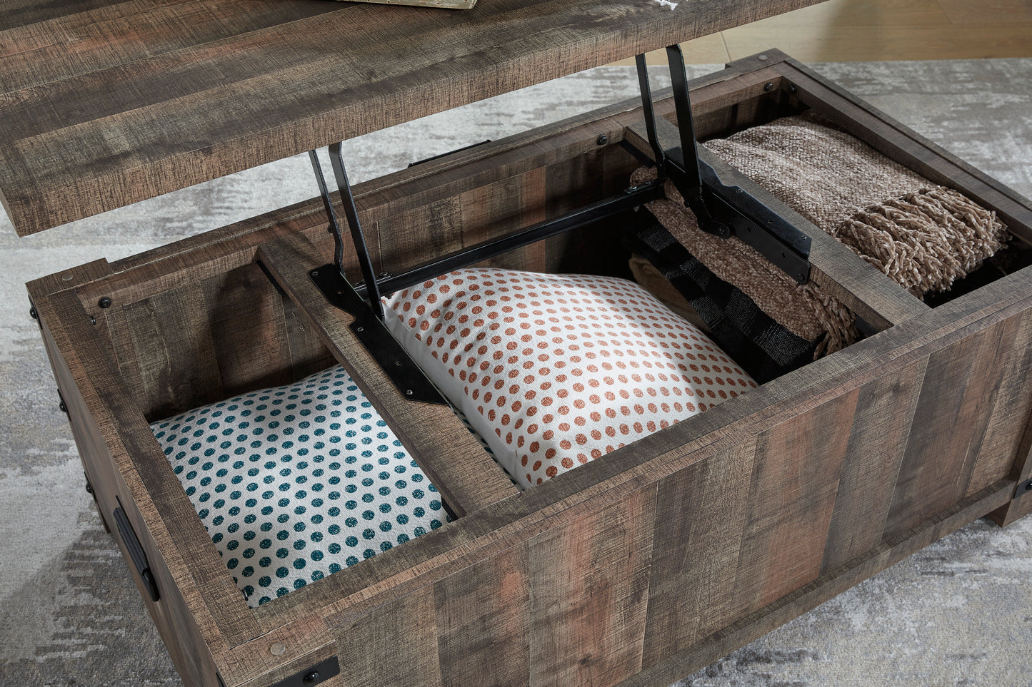 T46 Lift-Top/storage Coffee Table