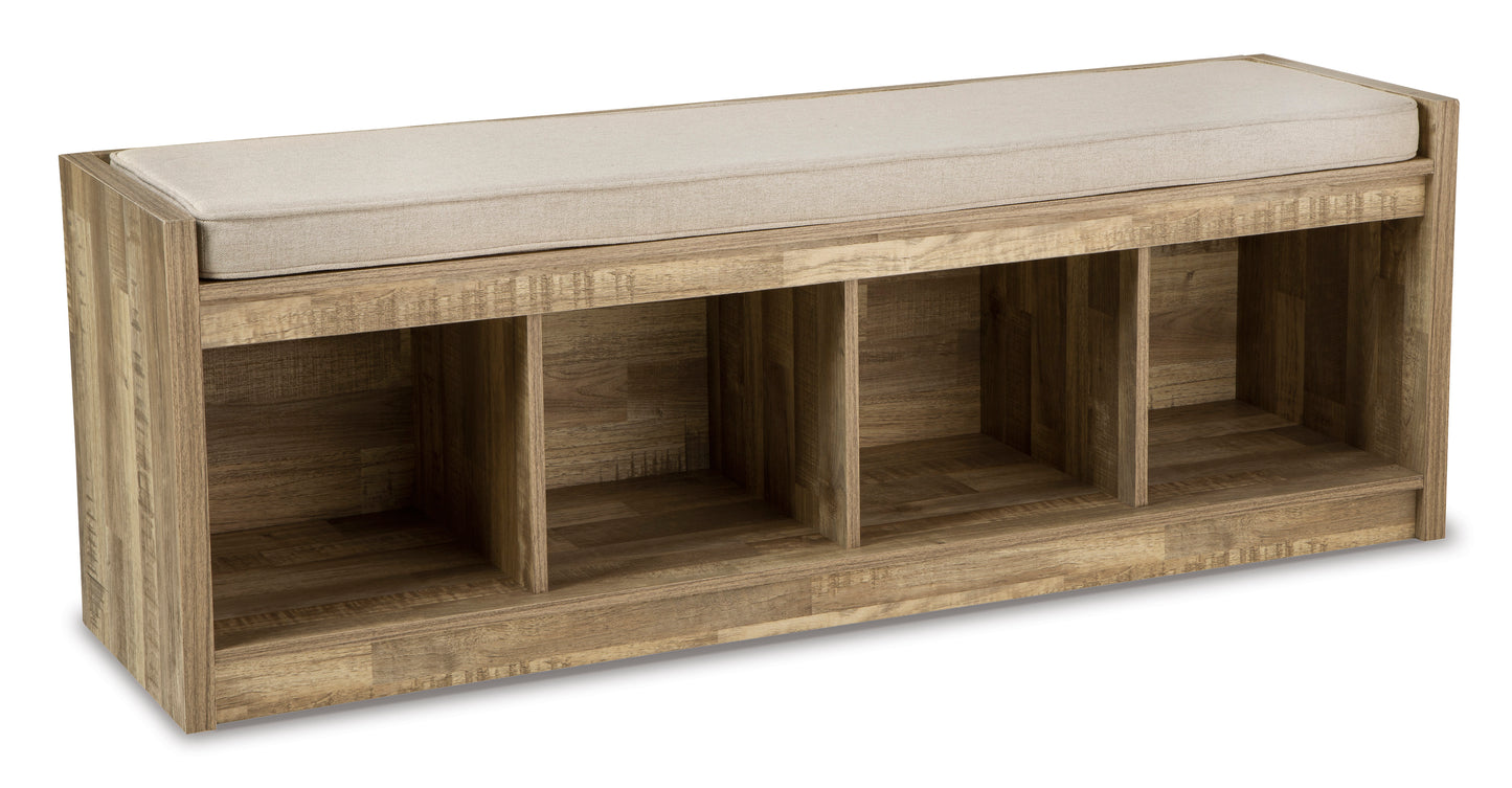 Gerdanet Storage Bench