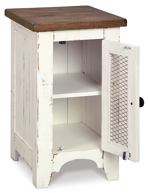 Wystfield Chairside End Table