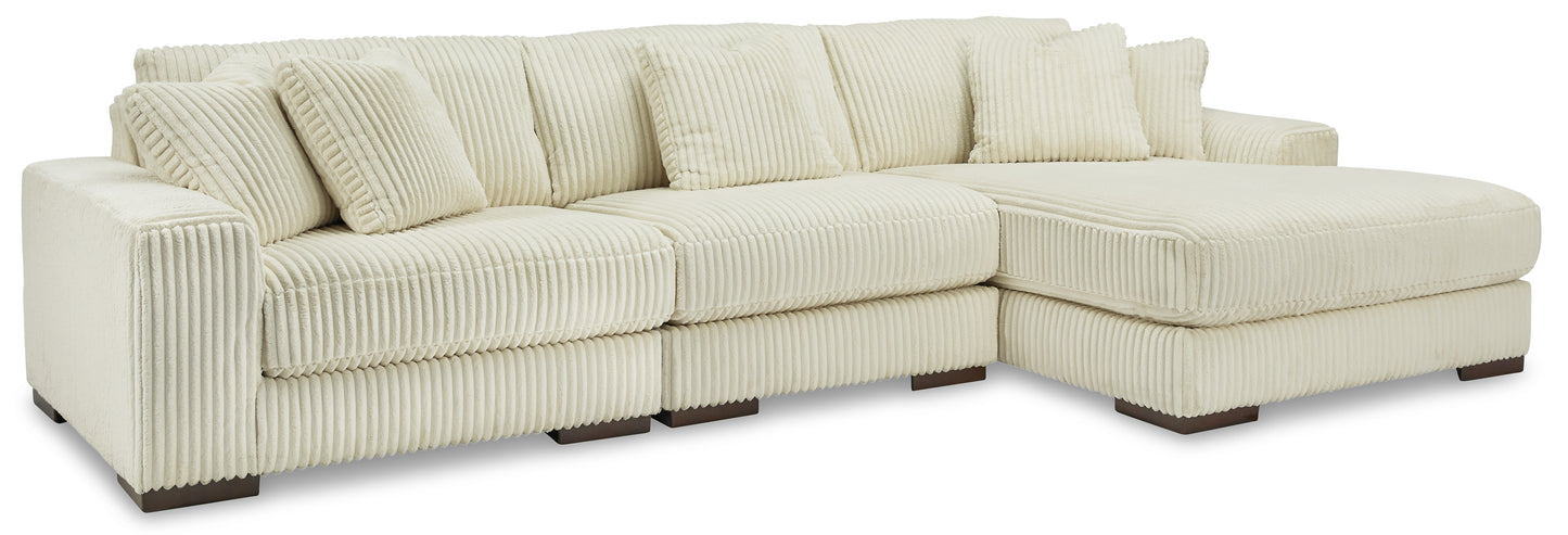 Lindyn 3-Piece Sectional with Chaise