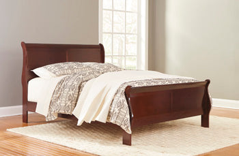 Alisdair Queen Sleigh Bed