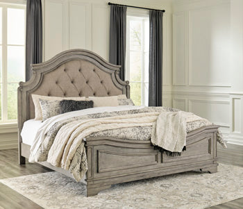 Lodenbay California King Panel Bed