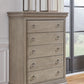 Lexorne Chest of Drawers