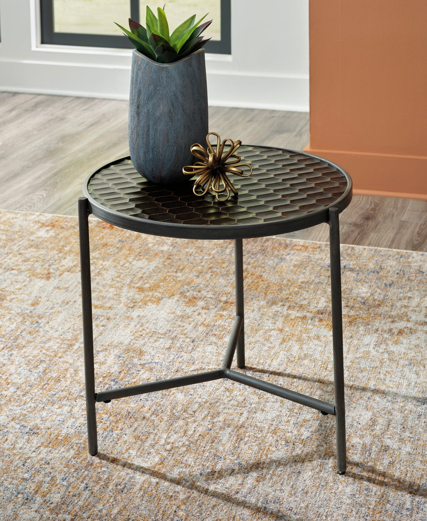 T79 End Table
